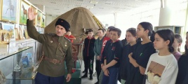 Сегодня ипподром «Акбузат»принимал гостей , а точнее учащихся «Башкирской республиканской гимназии -интернат № 1 имени Рами Гарипова» 